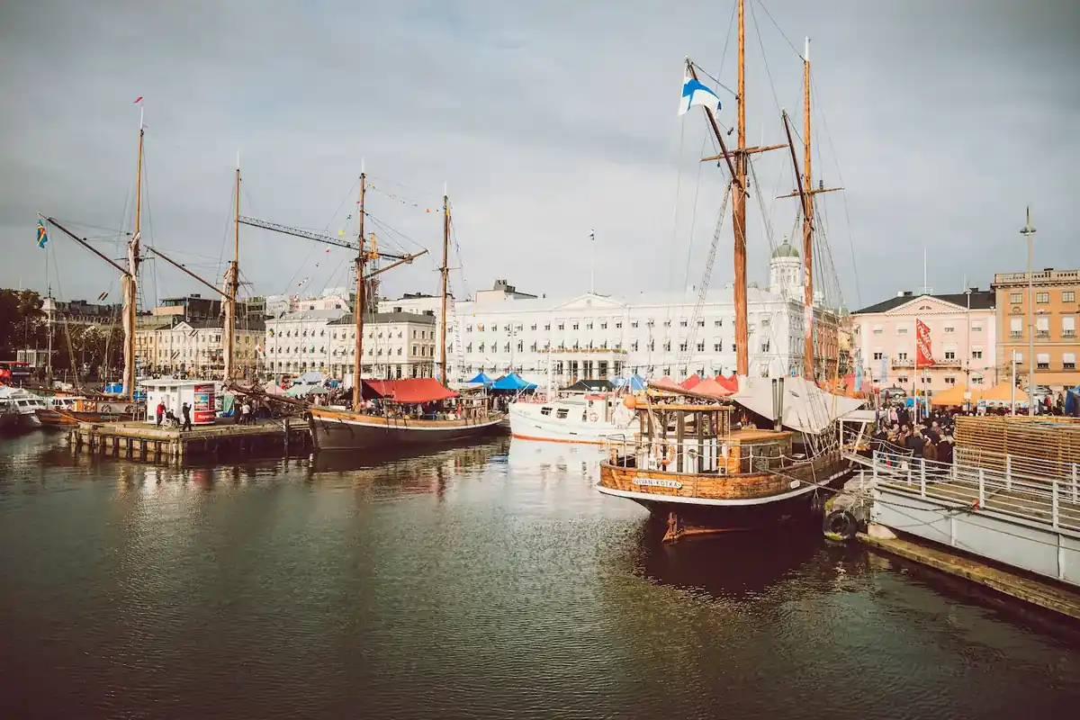 Marché du hareng balte de Helsinki (Silakkamarkkinat)