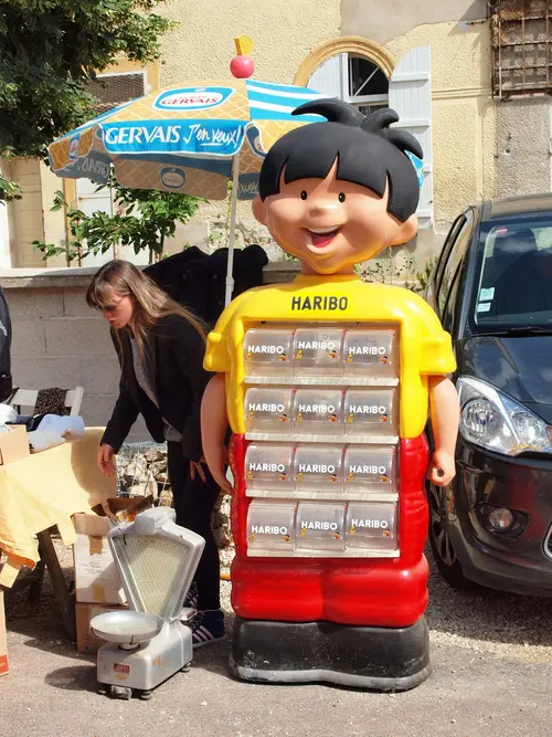 VIDE GRENIER
